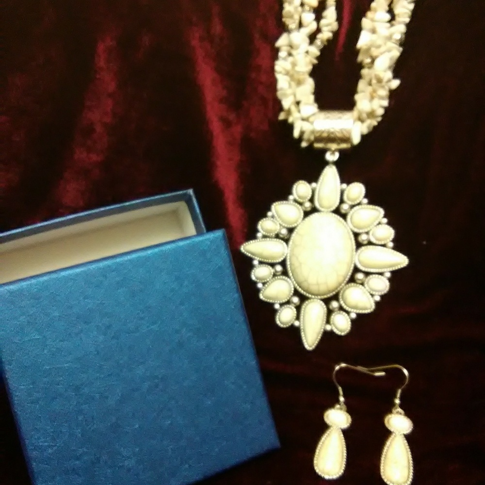 White Pendant & Earring Set